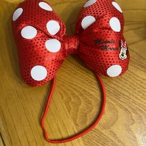Disney Red Polka Dot Minnie Mouse pony tail holder